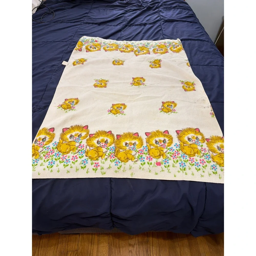 MCM Babycare Receiving Blanket White Vintage Yellow Kitten Floral Print USA
